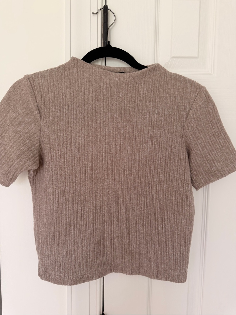 ZARA Ribbed Short-Sleeve Top in Taupe / Small